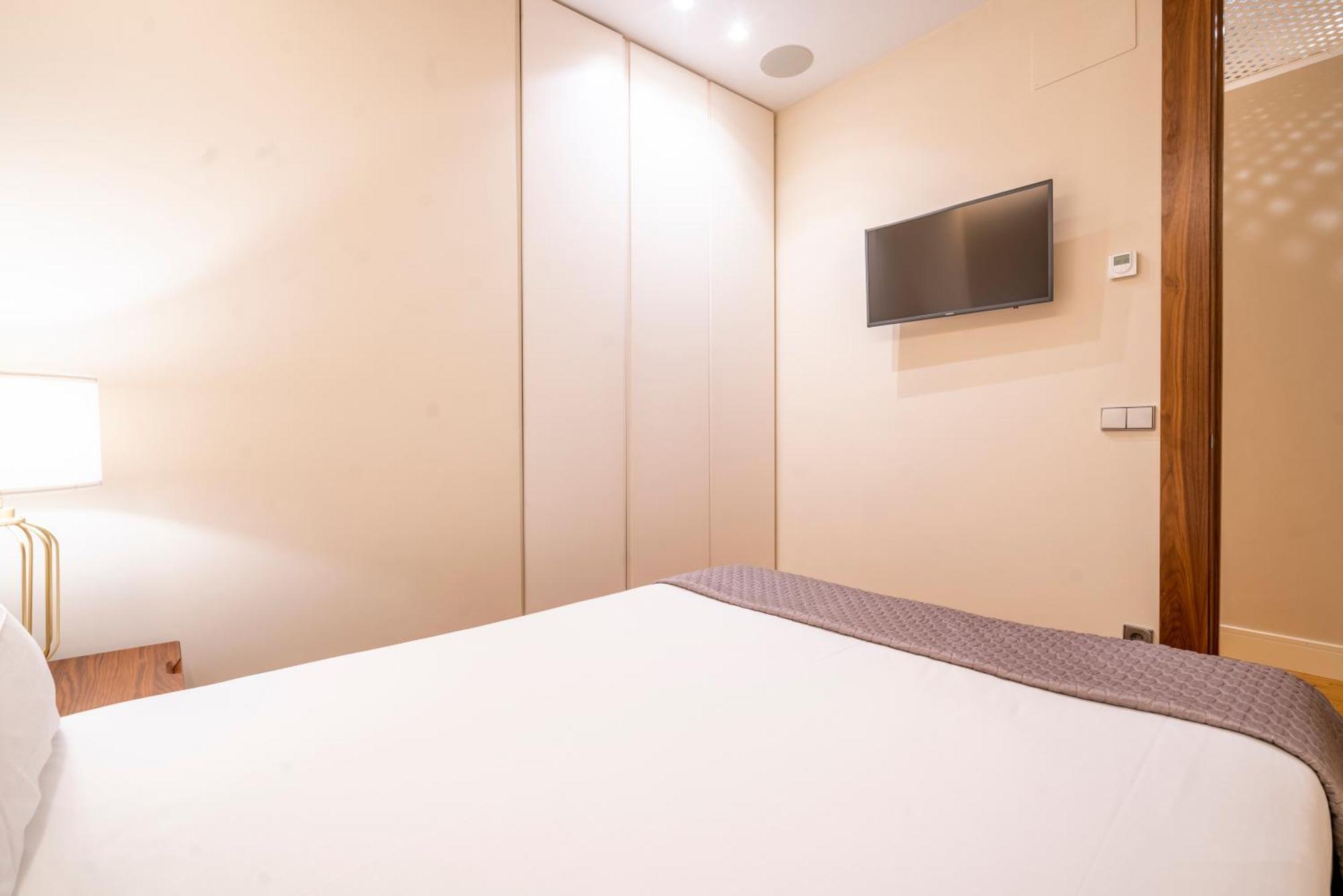 Apartment V73 Elegance & Comfort - Luxury In Barrio Salamanca *
