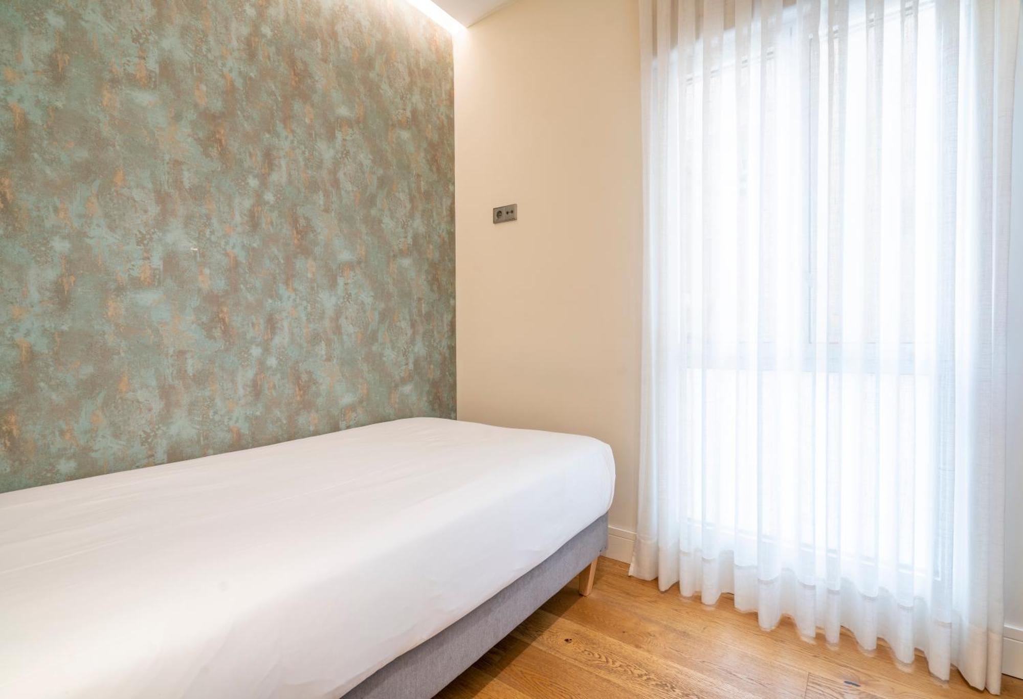 V73 Elegance & Comfort - Luxury In Barrio Salamanca Madrid